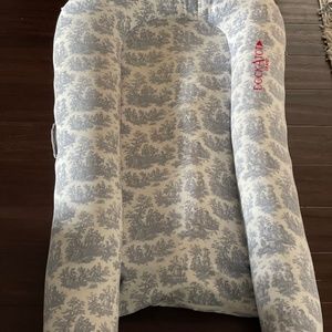 Dock A Tot Grand- Toile De Jouy- Dusty Blue